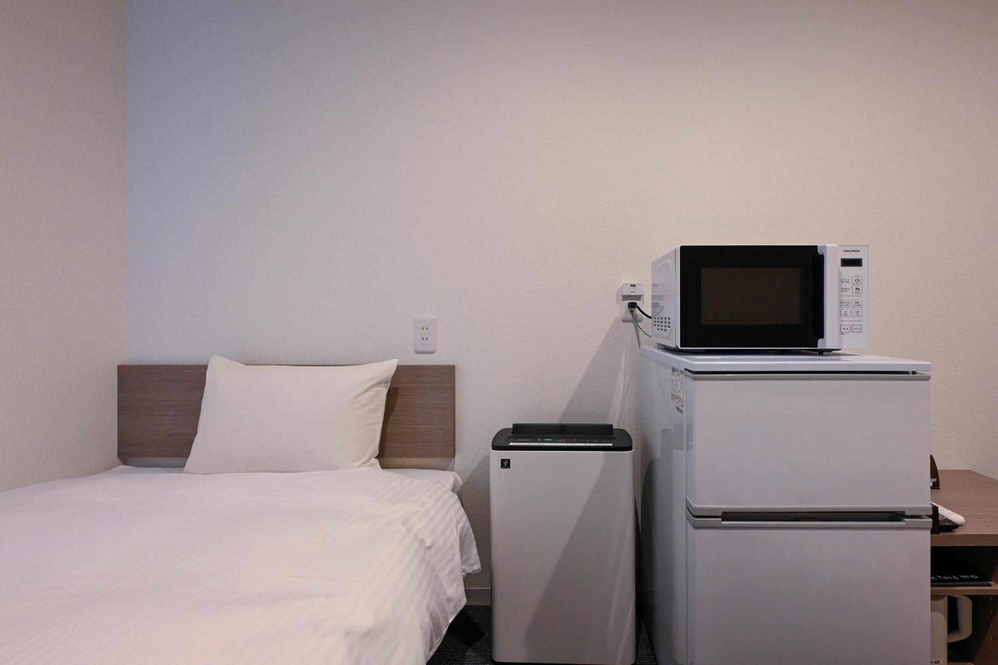 Hotel R9 The Yard Ashikagaekinishi Екстер'єр фото